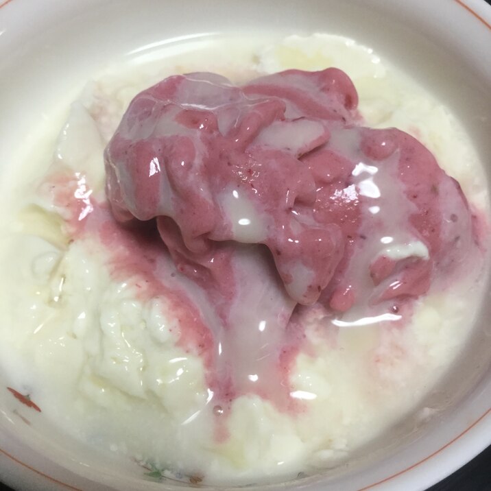 イチゴと豆乳ヨーグルトでアイスクリーム レシピ 作り方 By あーるいーあい0153 楽天レシピ イチゴと豆乳ヨーグルトでアイスクリーム レシピ 作り方 By あーるいーあい0153 楽天レシピ